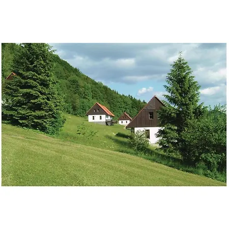 Vakantiehuis Three-bedroom Holiday In Stárkov